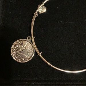 BRAND NEW Sterling Silver Bracelet